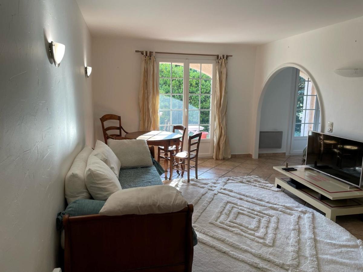 Domaine Des Tuilieres Avec Jacuzzi Apartment Валорис Екстериор снимка