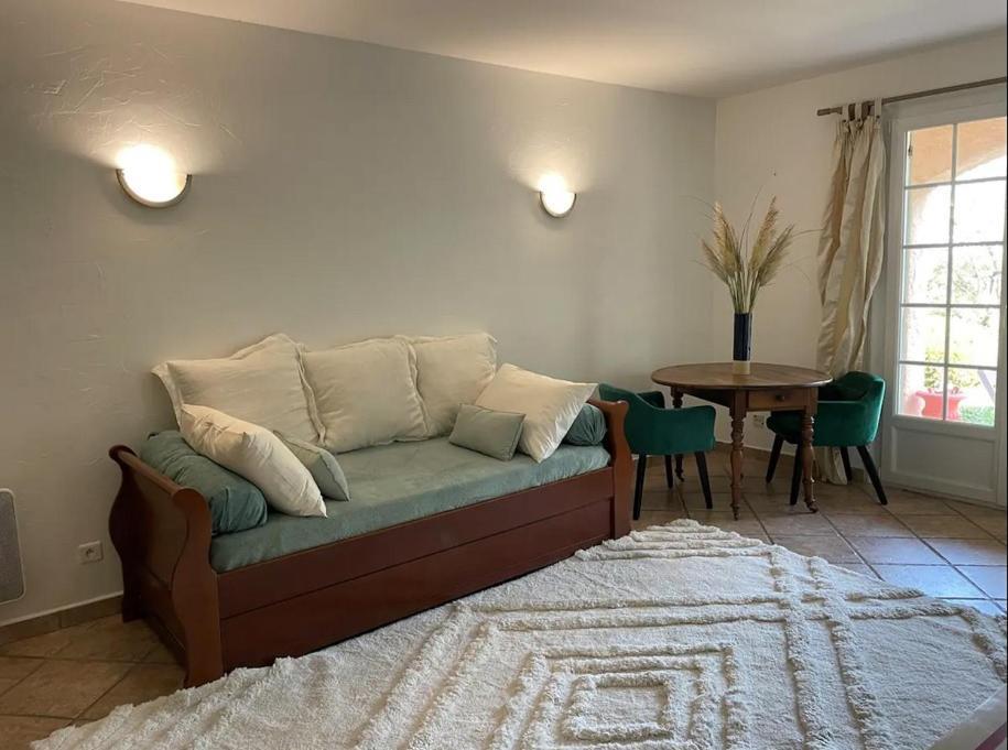 Domaine Des Tuilieres Avec Jacuzzi Apartment Валорис Екстериор снимка